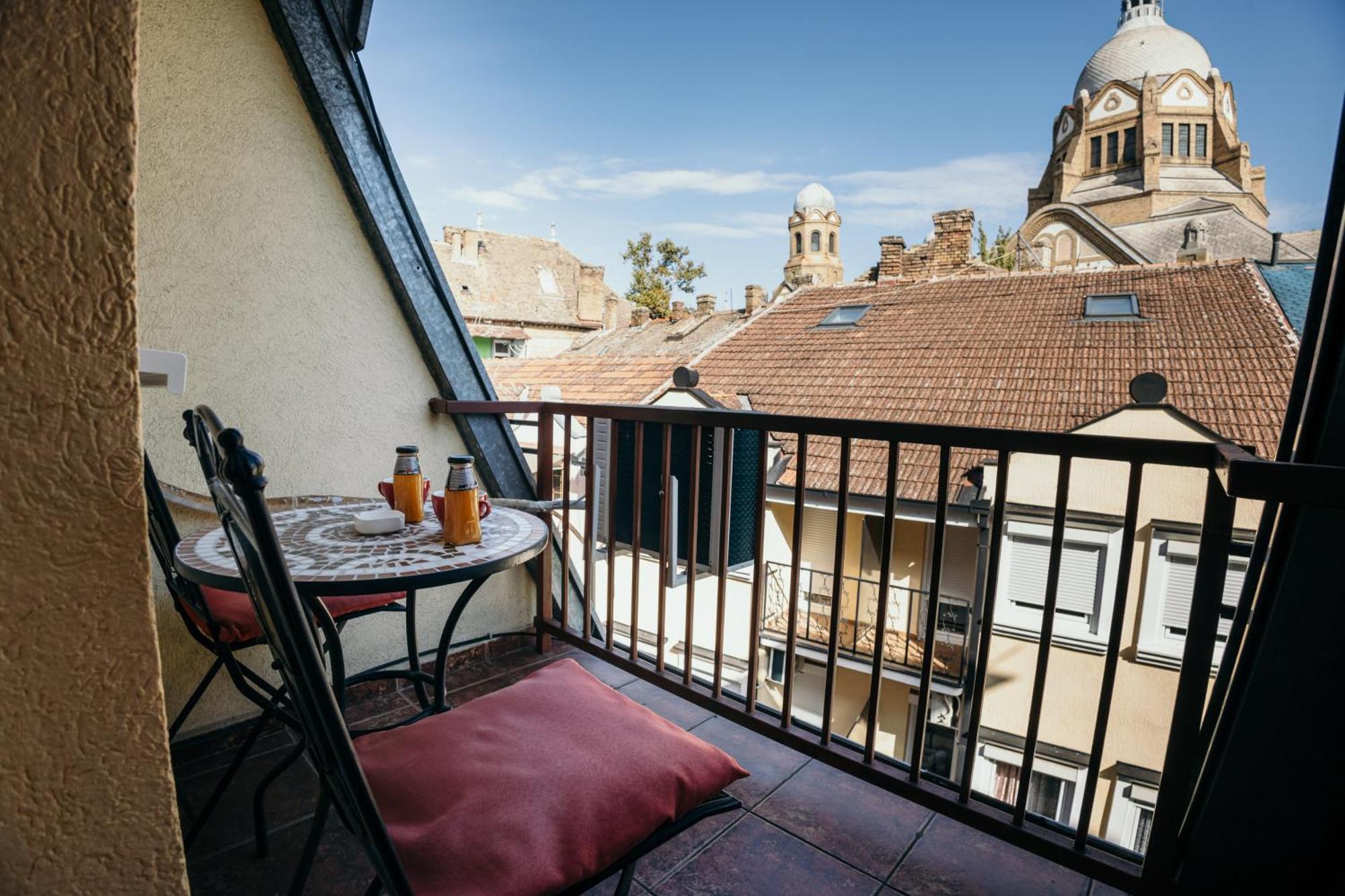 Bordeaux City Center Novi Sad Ngoại thất bức ảnh